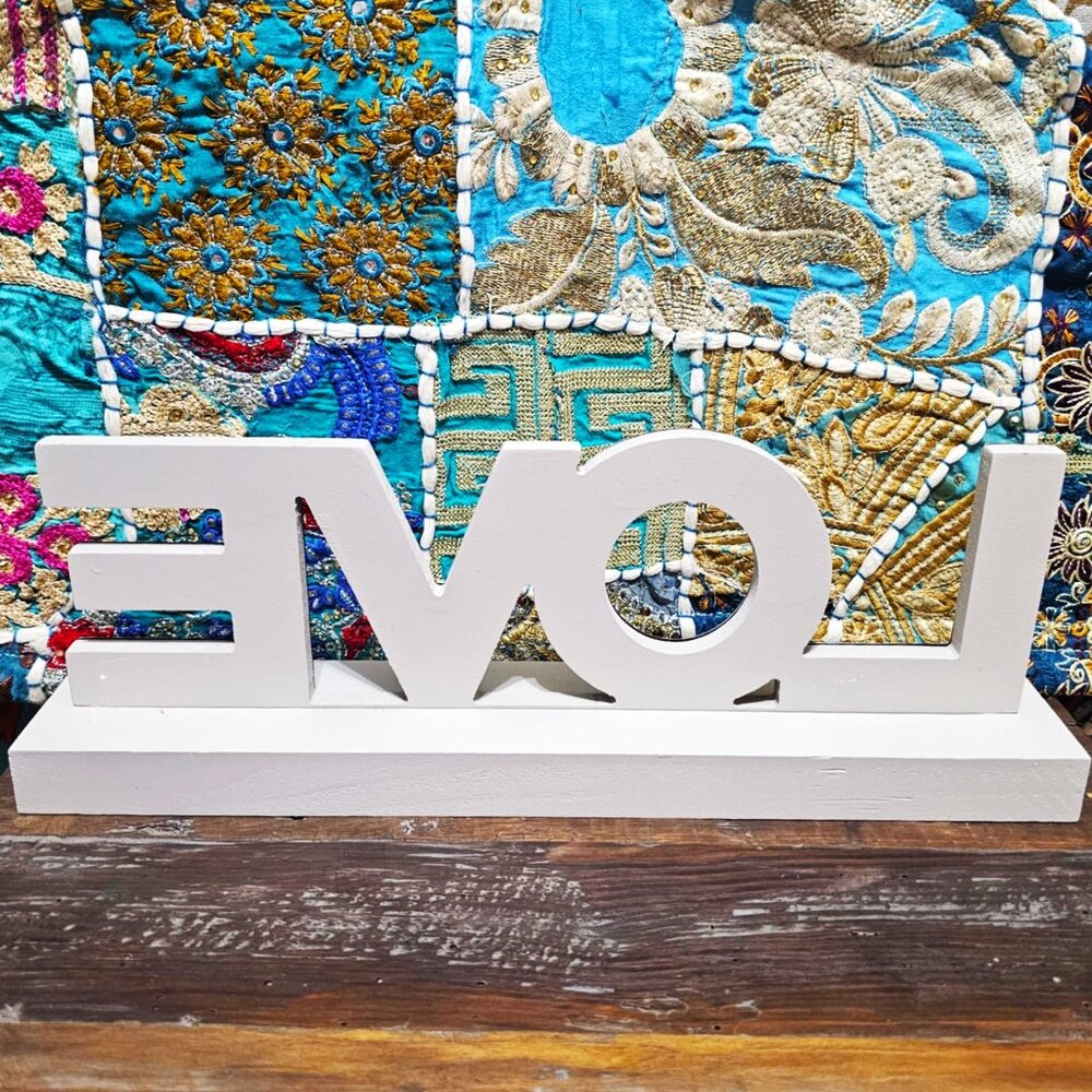 "LOVE". Table or Shelf Wood Home Décor. NWT. - Picture 13 of 15